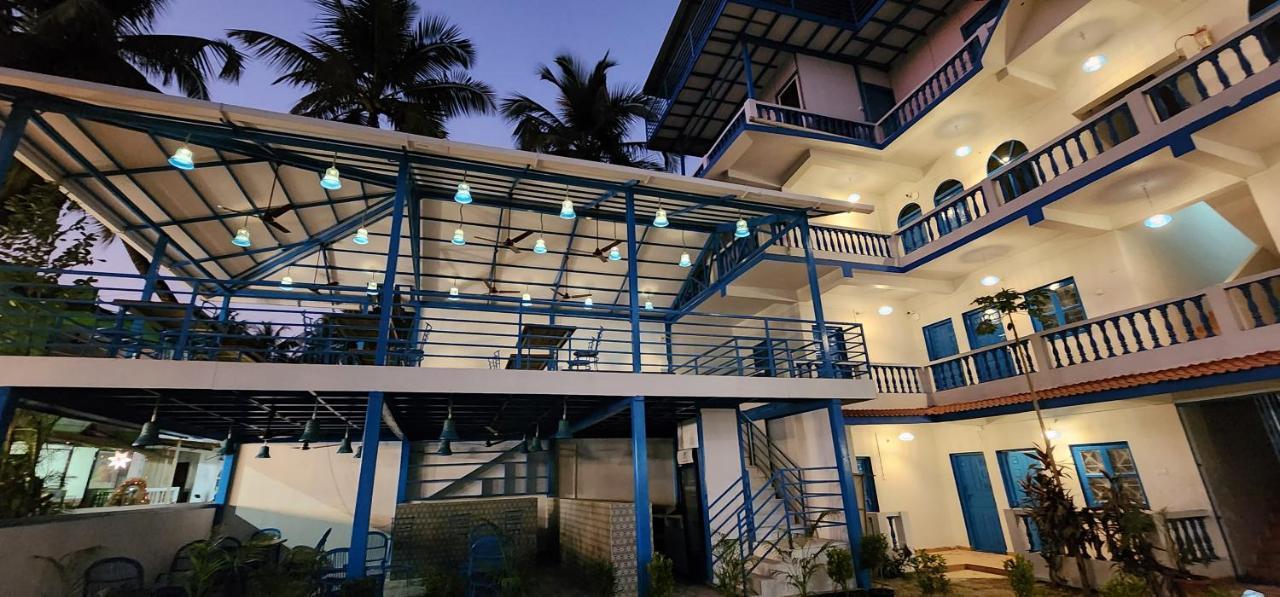 Mandrem Retreat Beach Resort Old Goa Bagian luar foto