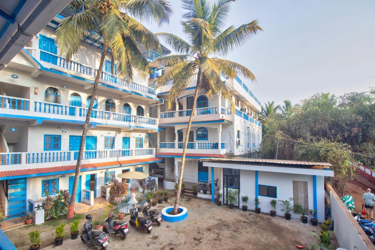 Mandrem Retreat Beach Resort Old Goa Bagian luar foto