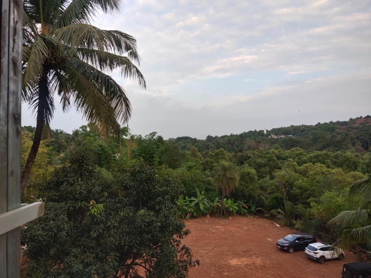 Mandrem Retreat Beach Resort Old Goa Bagian luar foto