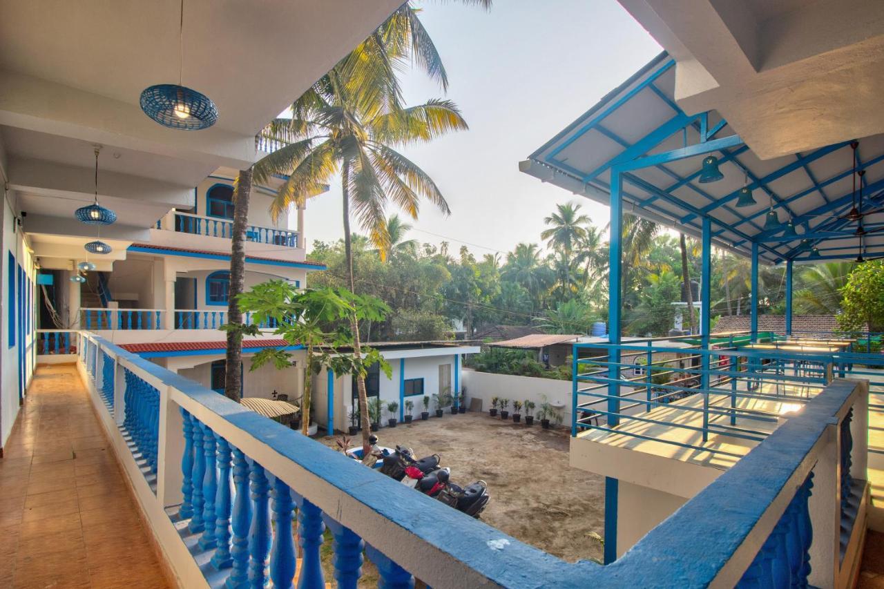 Mandrem Retreat Beach Resort Old Goa Bagian luar foto