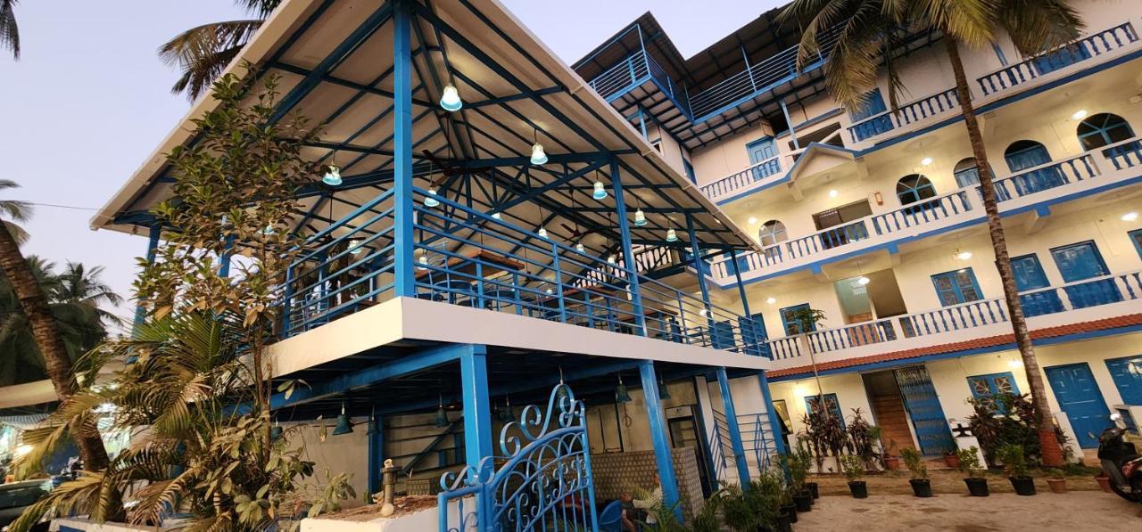 Mandrem Retreat Beach Resort Old Goa Bagian luar foto