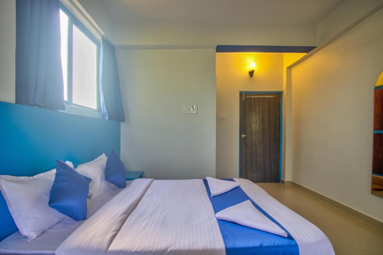 Mandrem Retreat Beach Resort Old Goa Bagian luar foto