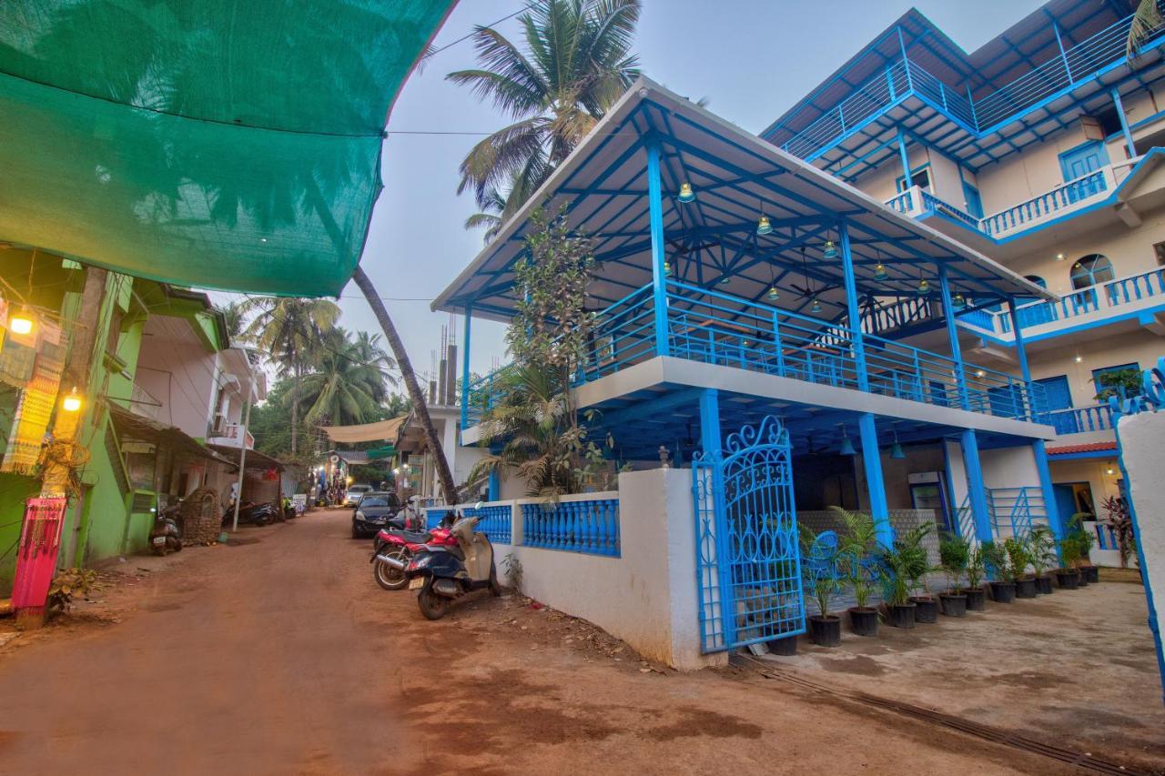 Mandrem Retreat Beach Resort Old Goa Bagian luar foto