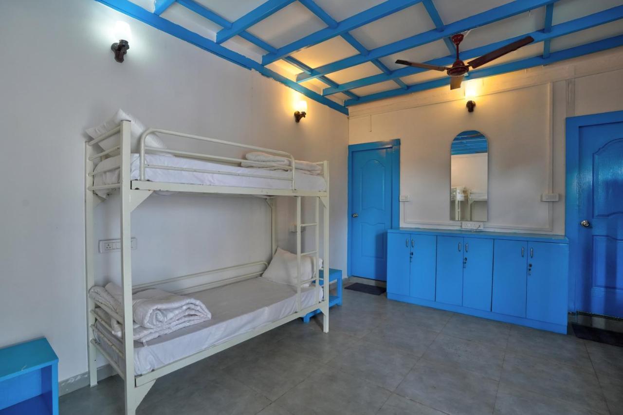 Mandrem Retreat Beach Resort Old Goa Bagian luar foto